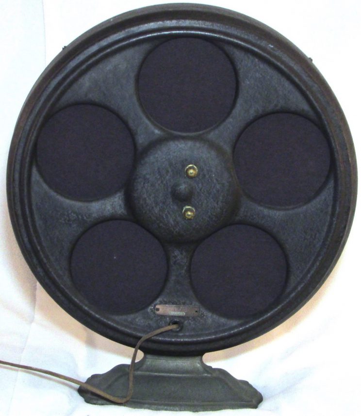 ak-speaker-rear-1