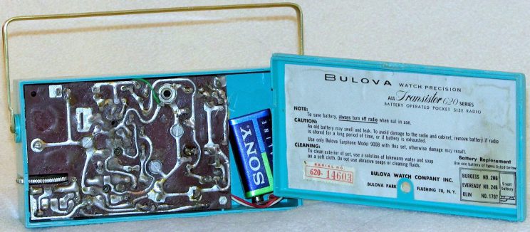 bulova-620-comet-inside